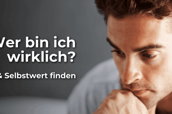Junger Mann schaut nach unten